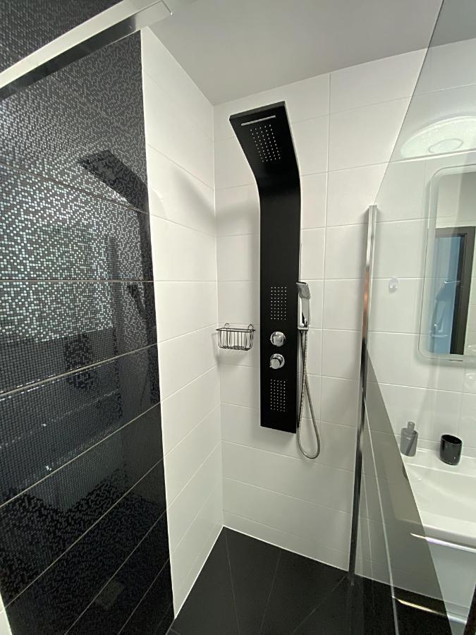Апартаменти Apartament Sloneczny Єленя-Ґура Екстер'єр фото